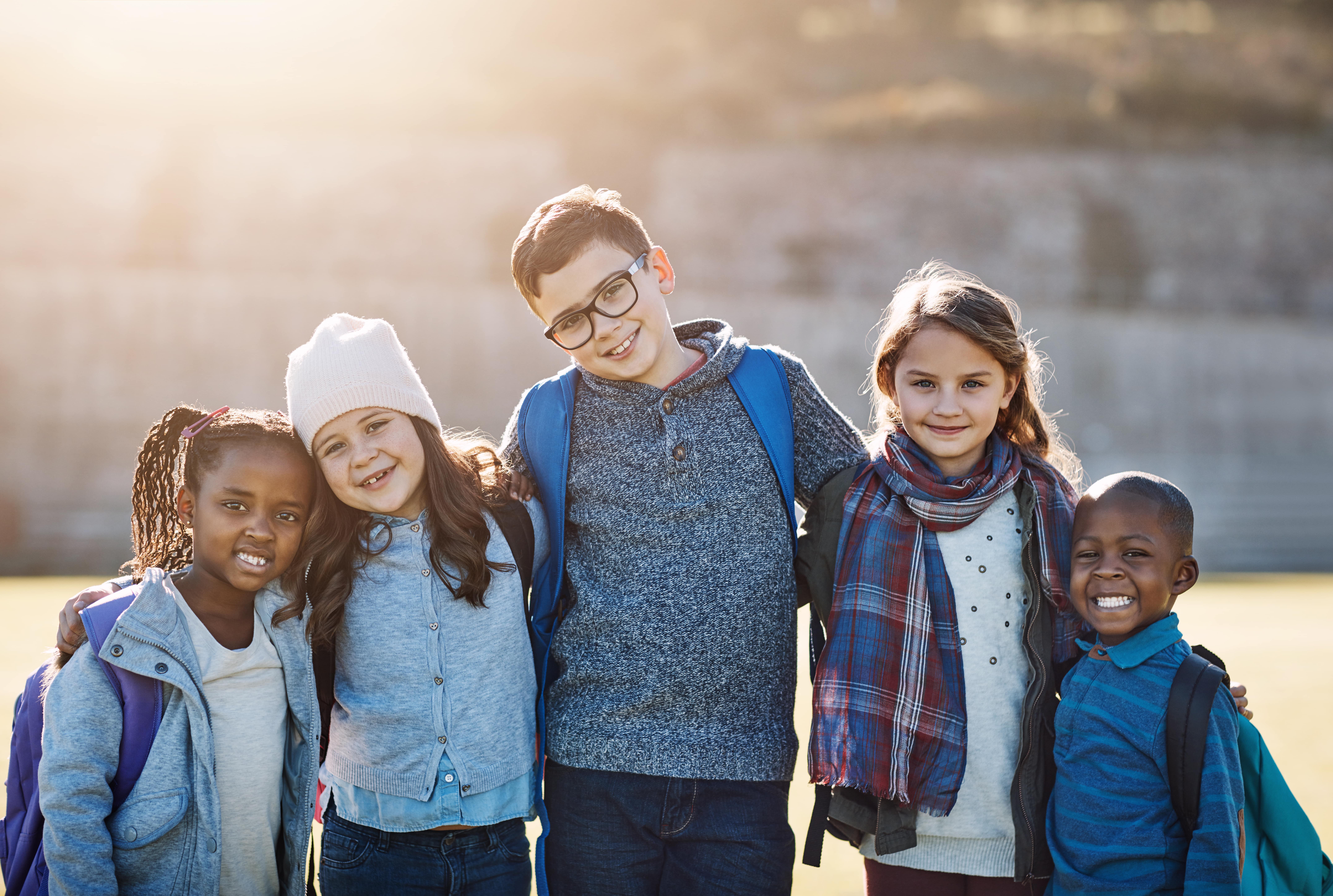 À Propos De Nous (1) Min